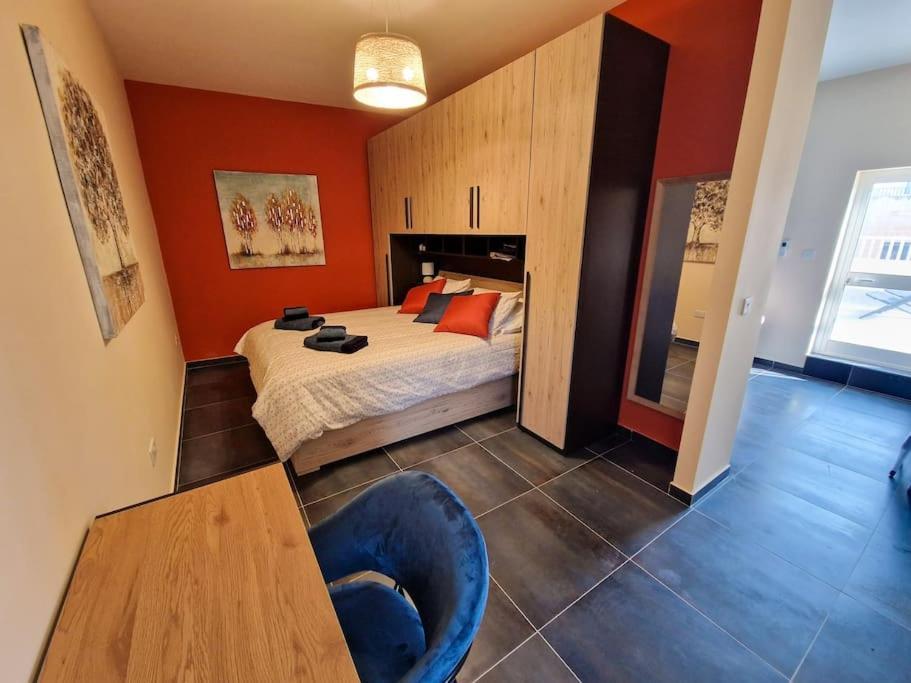 Comfy And Cosy. Leilighet San Pawl il-Baħar Eksteriør bilde