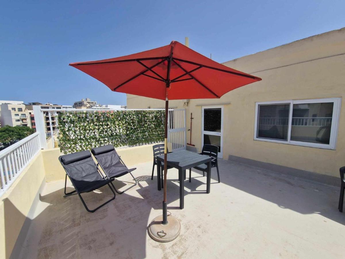 Comfy And Cosy. Leilighet San Pawl il-Baħar Eksteriør bilde